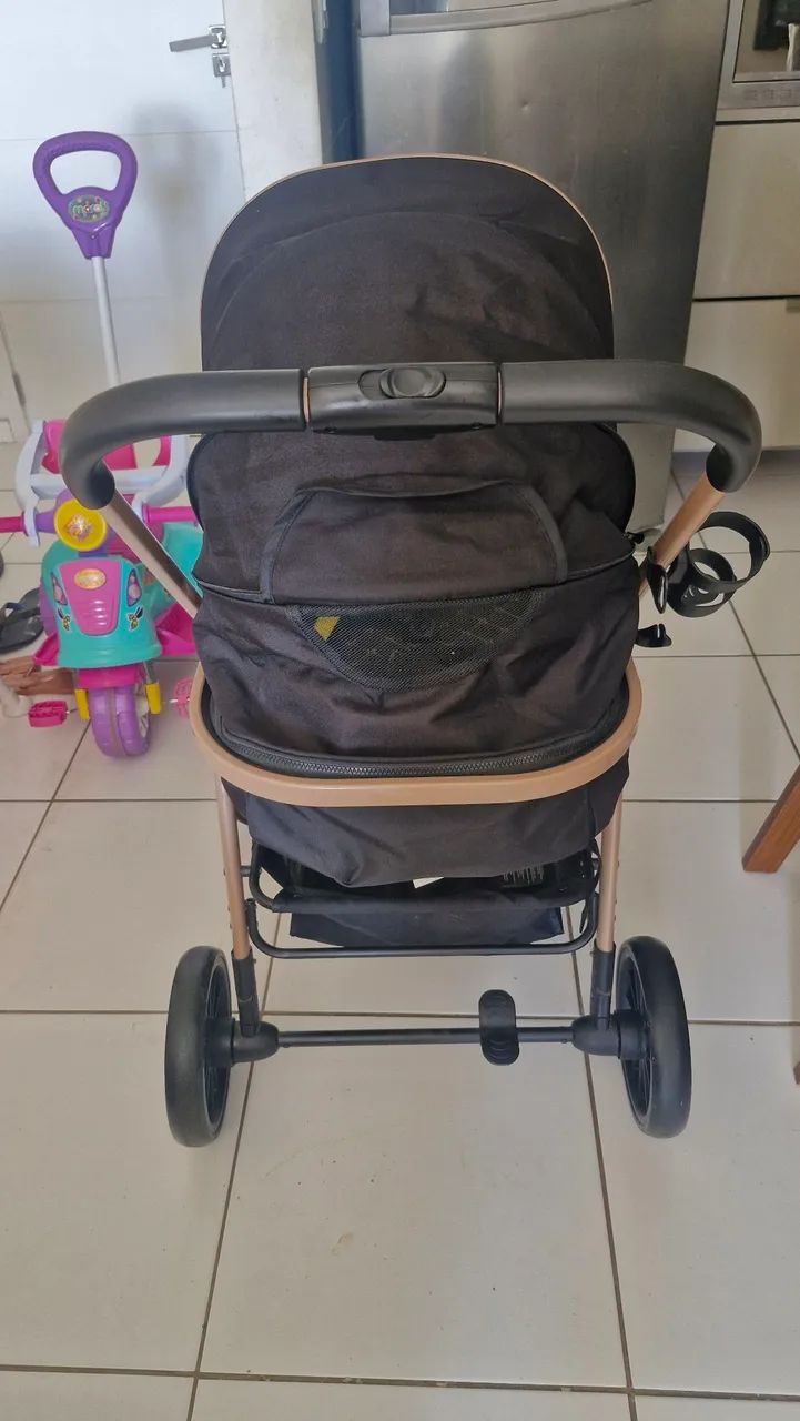 Carinho de criança e berço  - Foto 4