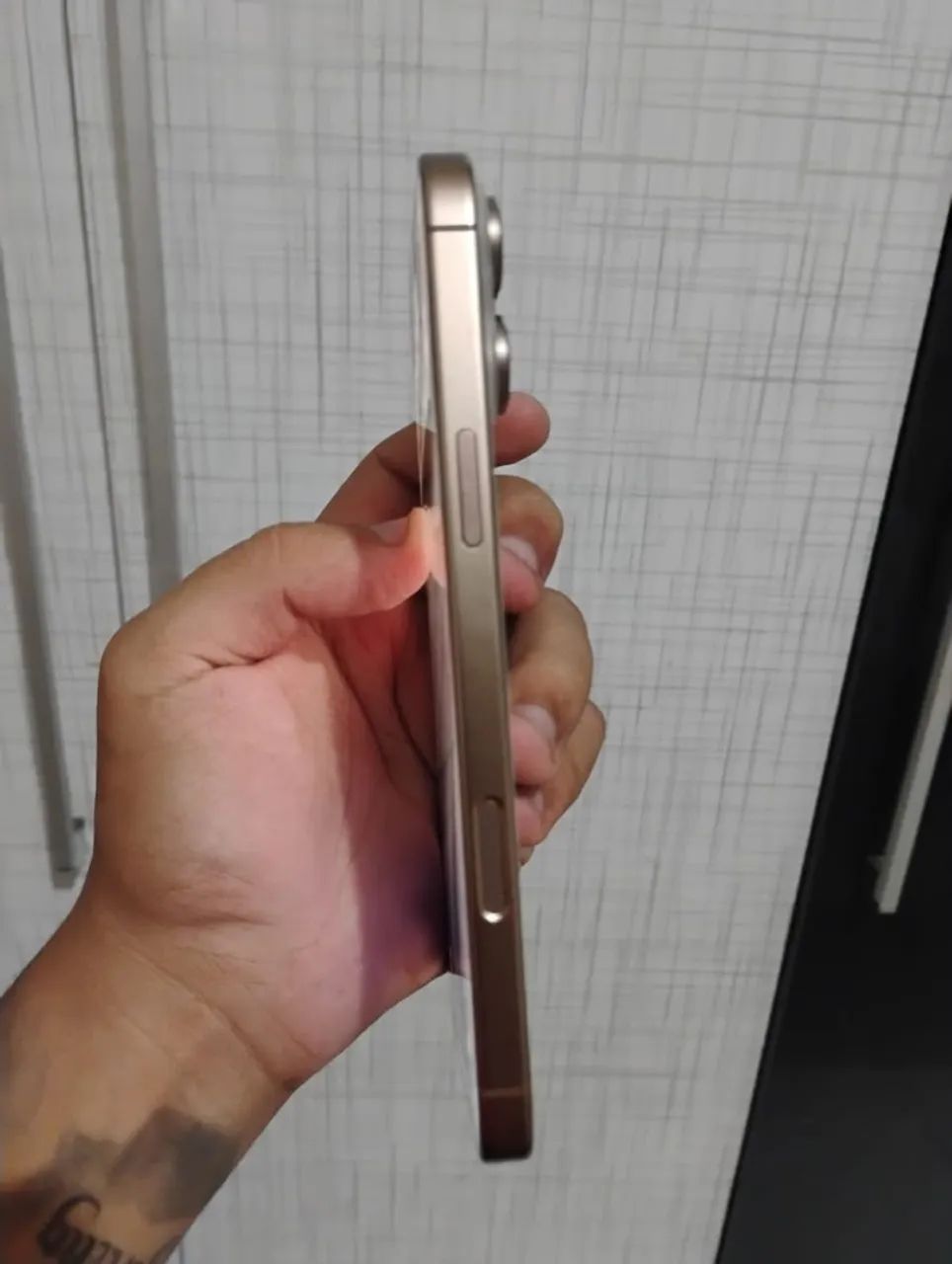 iPhone 16 pro max - Foto 3