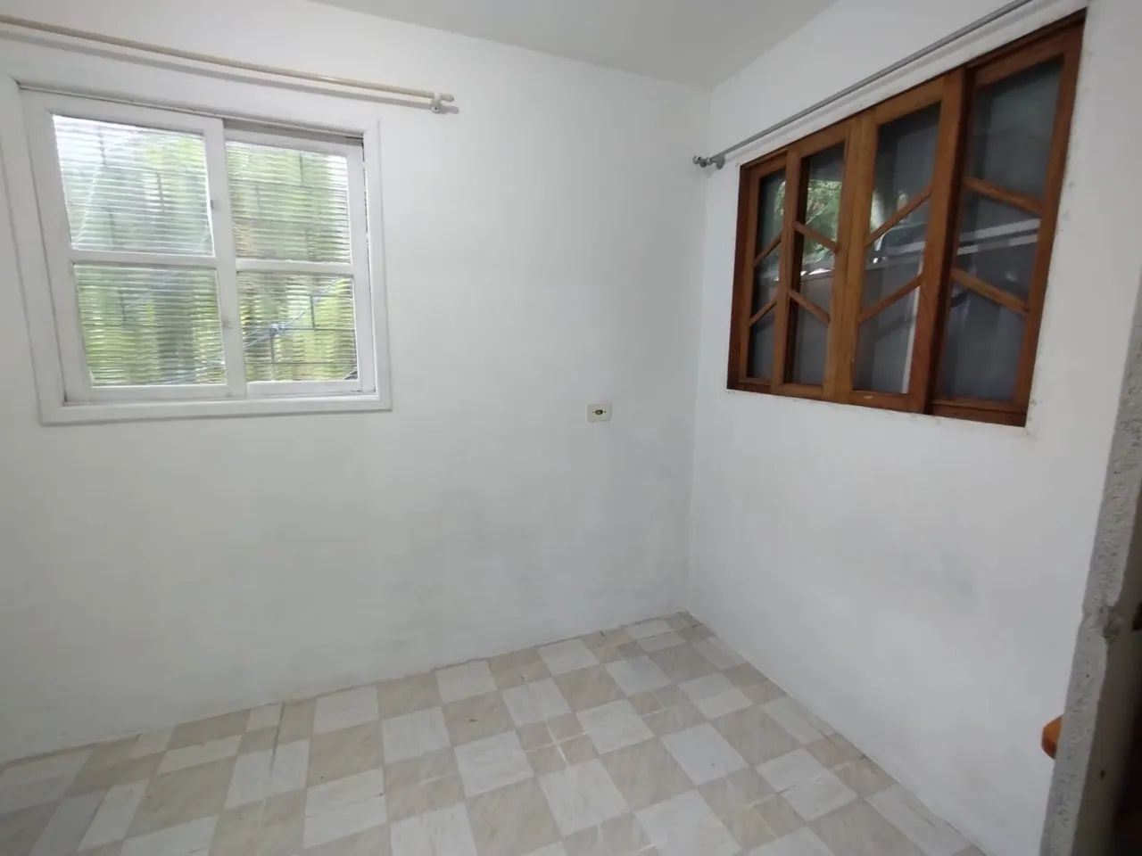 Alugo Casa 2 quartos no Rio Tavares  - Foto 4