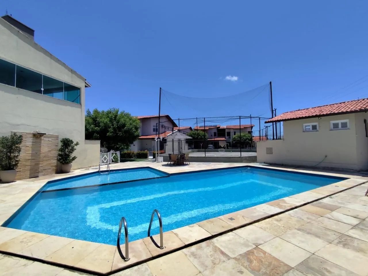 San Remo | Casa duplex reformada com 3 suítes e lazer - Foto 2