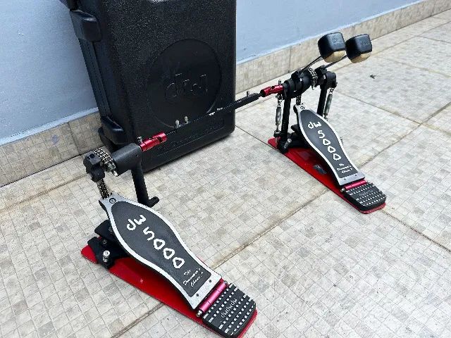 PEDAL DUPLO DW 5000 COM CASE! OTIMO ESTADO - Foto 3