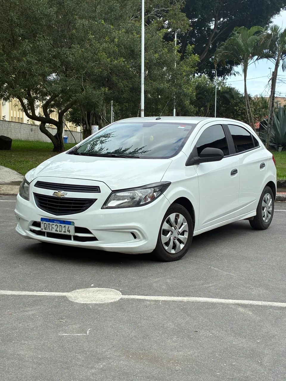 Chevrolet Onix ONIX HATCH Joy 1.0 8V Flex 5p Mec. 2019