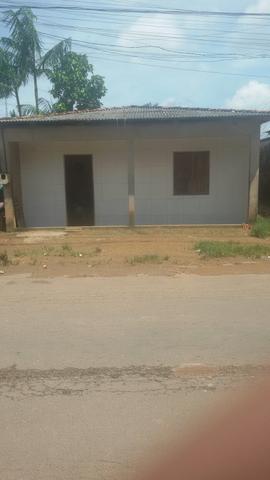 Vende-se uma casa no bairro zerão