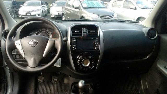 NISSAN MARCH SL 1.6 16V FLEXSTART Cinza 2015/2016 - Foto 6
