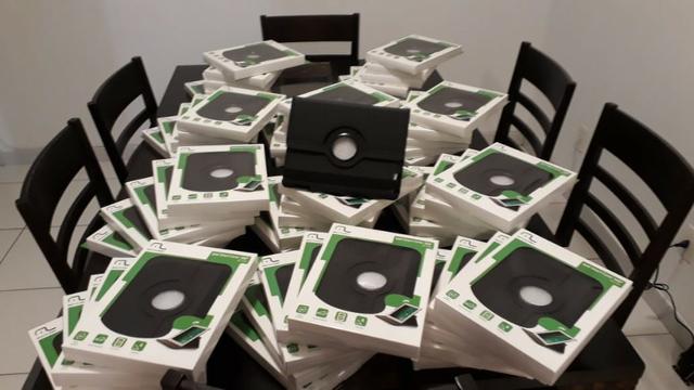 Lote de 60 Unidades - Case E Suporte Giratória Multilaser Para iPad 9.7pol - Preto