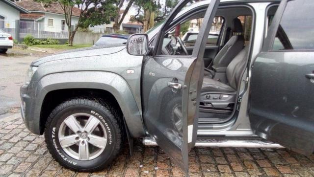VOLKSWAGEN AMAROK CD HIGHLINE 4MOTION 2.0 BI-TDI AT Cinza 2016/2017 - Foto 5