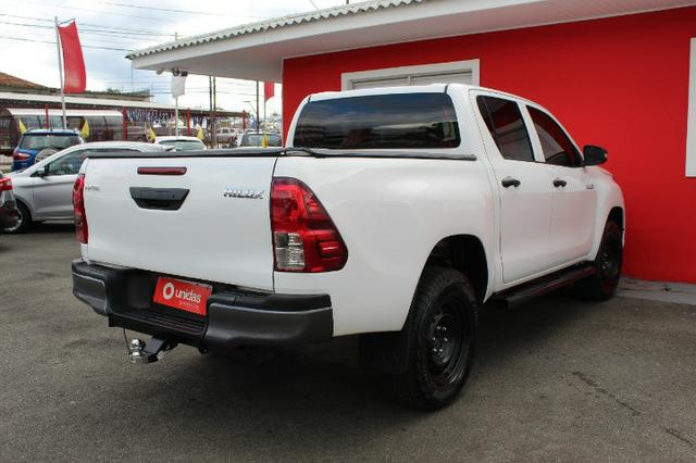 Hilux Cd Std Mt 4x4 2.8 4p 2017 - Foto 5