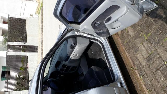 Clio PRI 1.6 2006 4P completo 110cv Prata - Foto 6