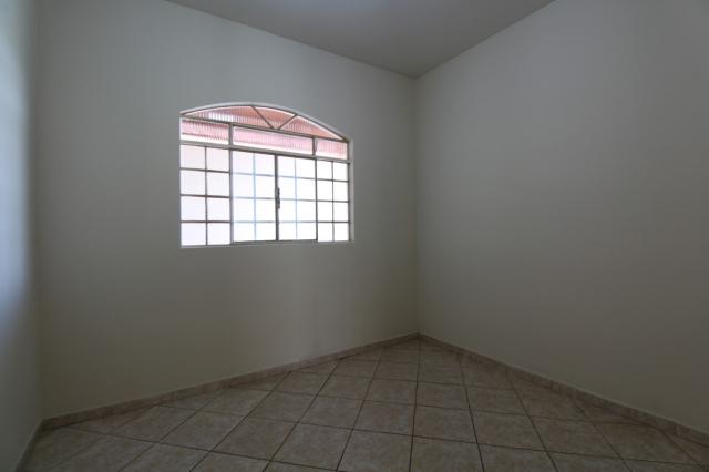 Casa residencial para aluguel, 3 quartos, 2 vagas, santa rosa - divinópolis/mg - Foto 4