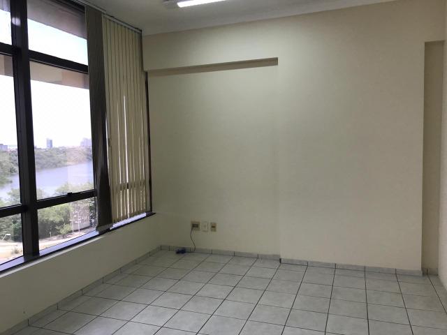Sala no Ed. Planta Tower, Renascença
