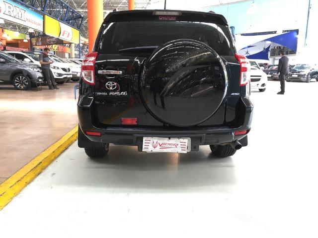 Toyota Rav4 Com Teto Solar Top Linha Automático - Foto 4