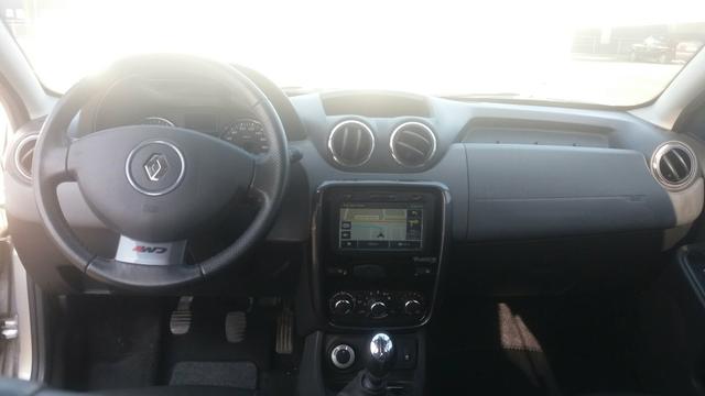 Duster 2015 2 0 tech road 4x4 nova - Foto 7