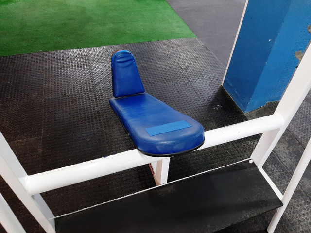 Aparelho de musculação - Bancos de supino - Foto 2