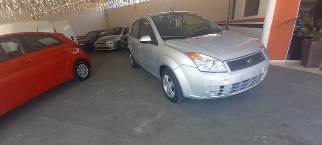 FORD FIESTA CLASS 1.6 FLEX 2009 COMPLETO BAIXO KM