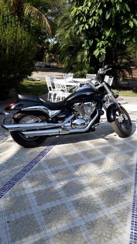 MOTO SUZUKI BOULEVARD M800 2016