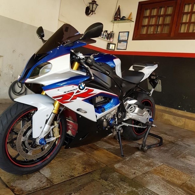 BMW S1000RR