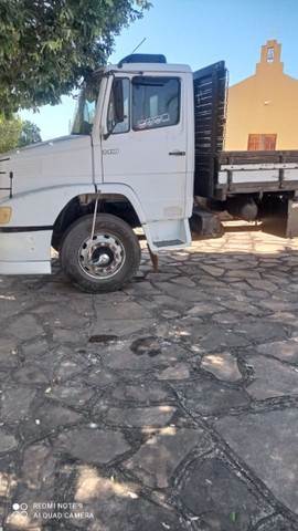 CAMINHÃO