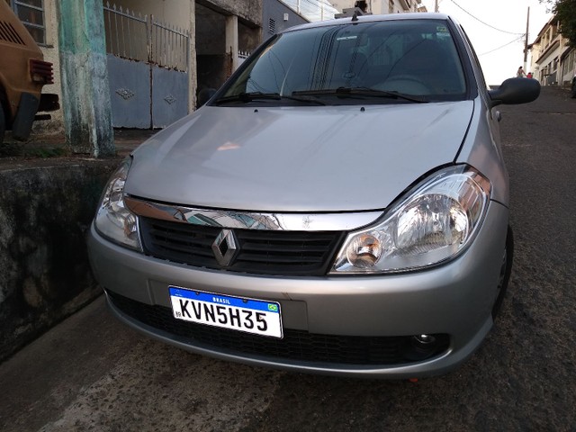 RENAULT SYMBOL 2011 1.6 16V