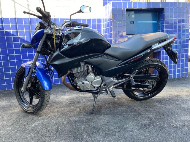 CB 300 2010