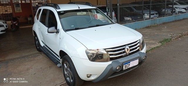 DUSTER 4X4 2.0 TEC ROAD 2015