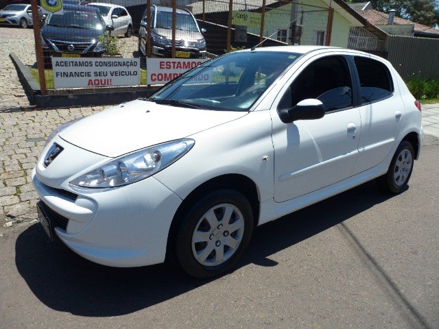 Peugeot 207 2012/2013 1.4 XR 8V Flex 4P Manual