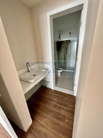 Apartamento para venda possui 260 metros quadrados com 4 quartos em São José - Aracaju - S - Foto 12