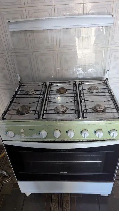 Fogão 6 bocas usado - Foto 2