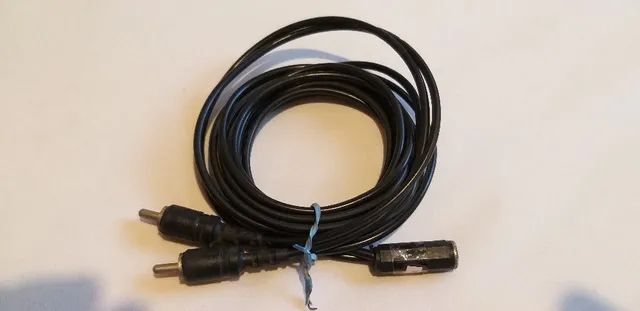 Cabo P2 stero fêmea para 2 rca mono macho, comprimento 1,50 m.