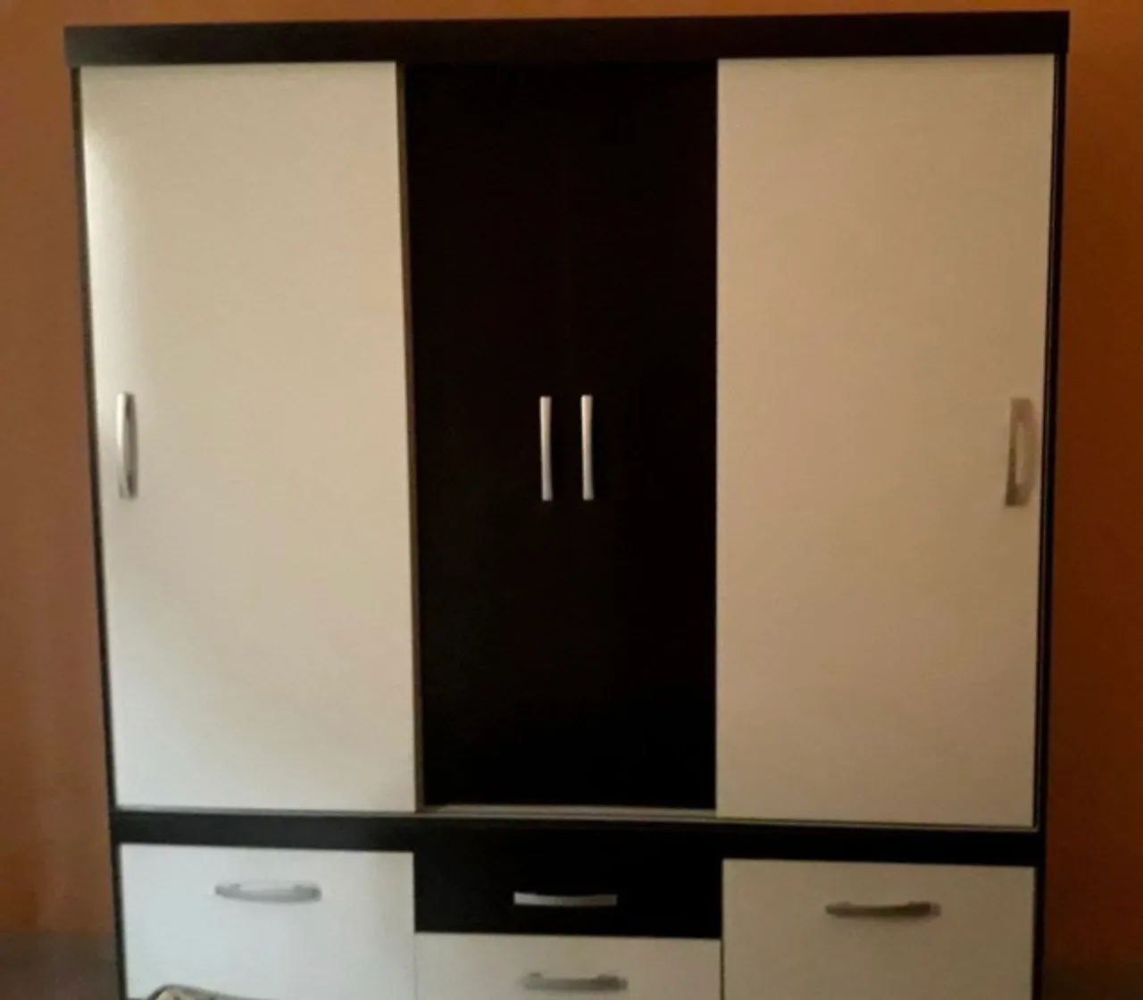 Vende-se guarda-roupa!