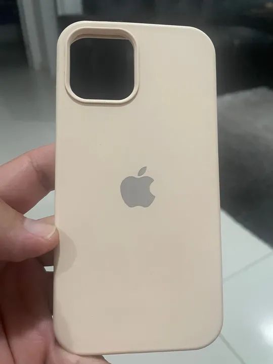 VENDO CAPAS DE IPHONE 12 ORIGINAIS  ! - Foto 2