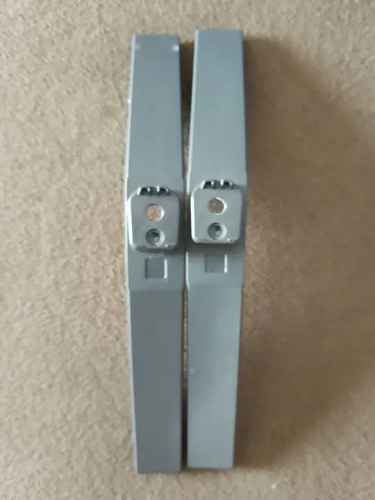 Vendo base e pés para tv. - Foto 3