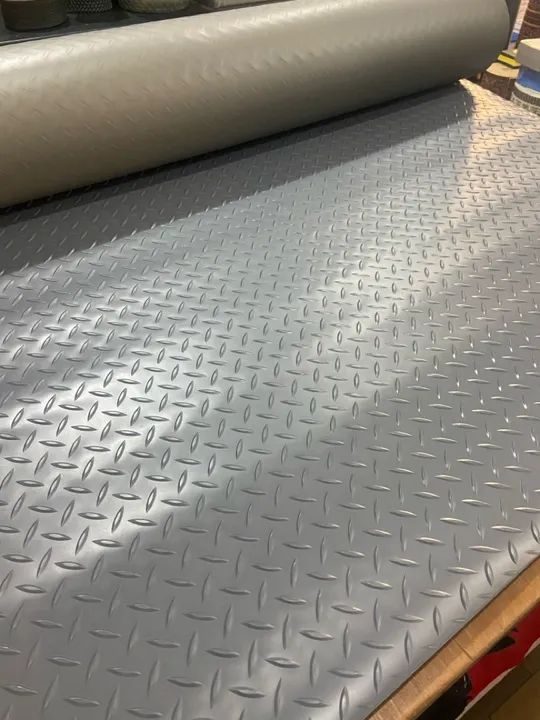 Piso emborrachado cinza - Foto 4