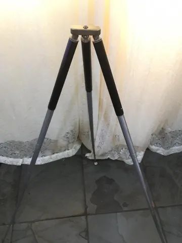 Antigo Tripé Alemão Com Estojo De Couro Artigo De Colecionador - Foto 4