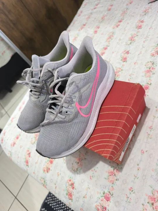 Tenis da Nike numero 36 e o outro da marca fila 36 numero os dois por r 100 Calcados Jardim Ouro Preto Campinas 1346679436 OLX