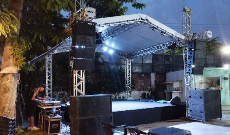 Palco para eventos - Estrutura de alumínio - Foto 4