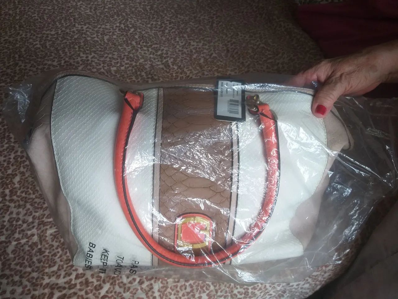 Bolsa de Ombro Guess - Foto 4