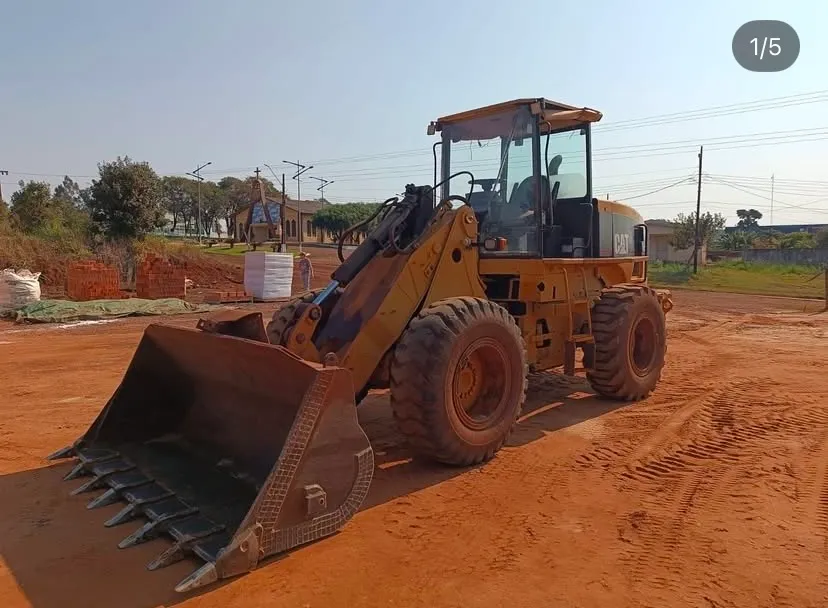 Carregadeira CAT 924G