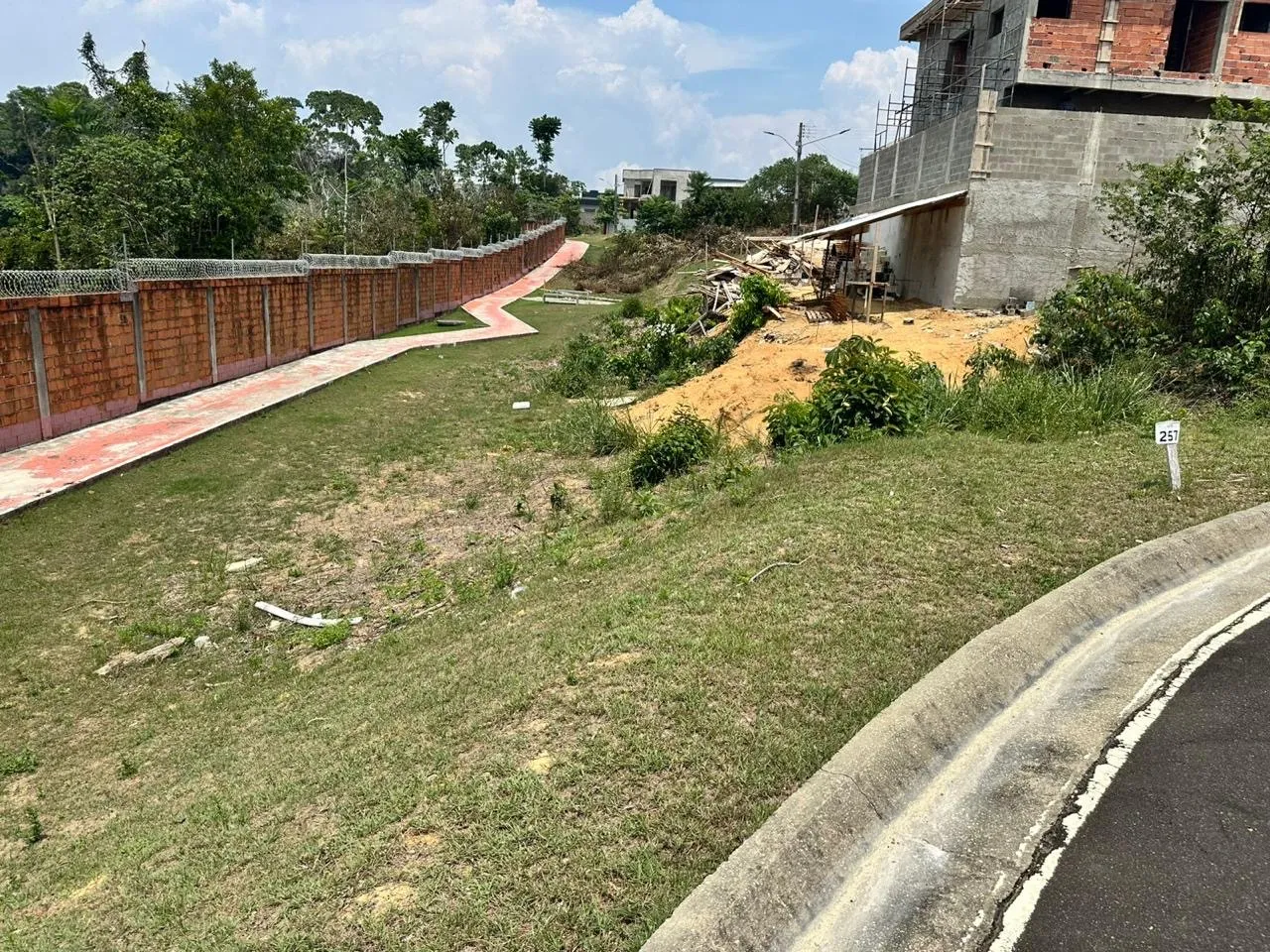 Vendo lote condomínio morada dos pássaros