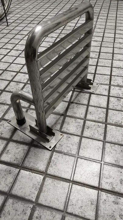 Banco articulado inox para banheiro  - Foto 3