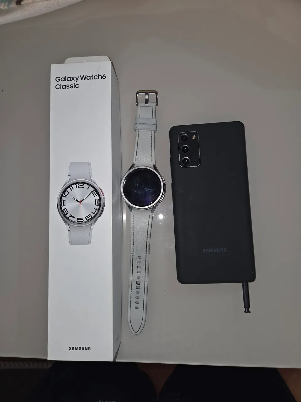 Samsung note 20 + galaxy 6 47mm