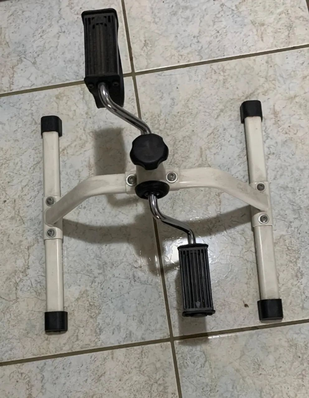 Pedaleira orgometrica semi nova - Foto 2