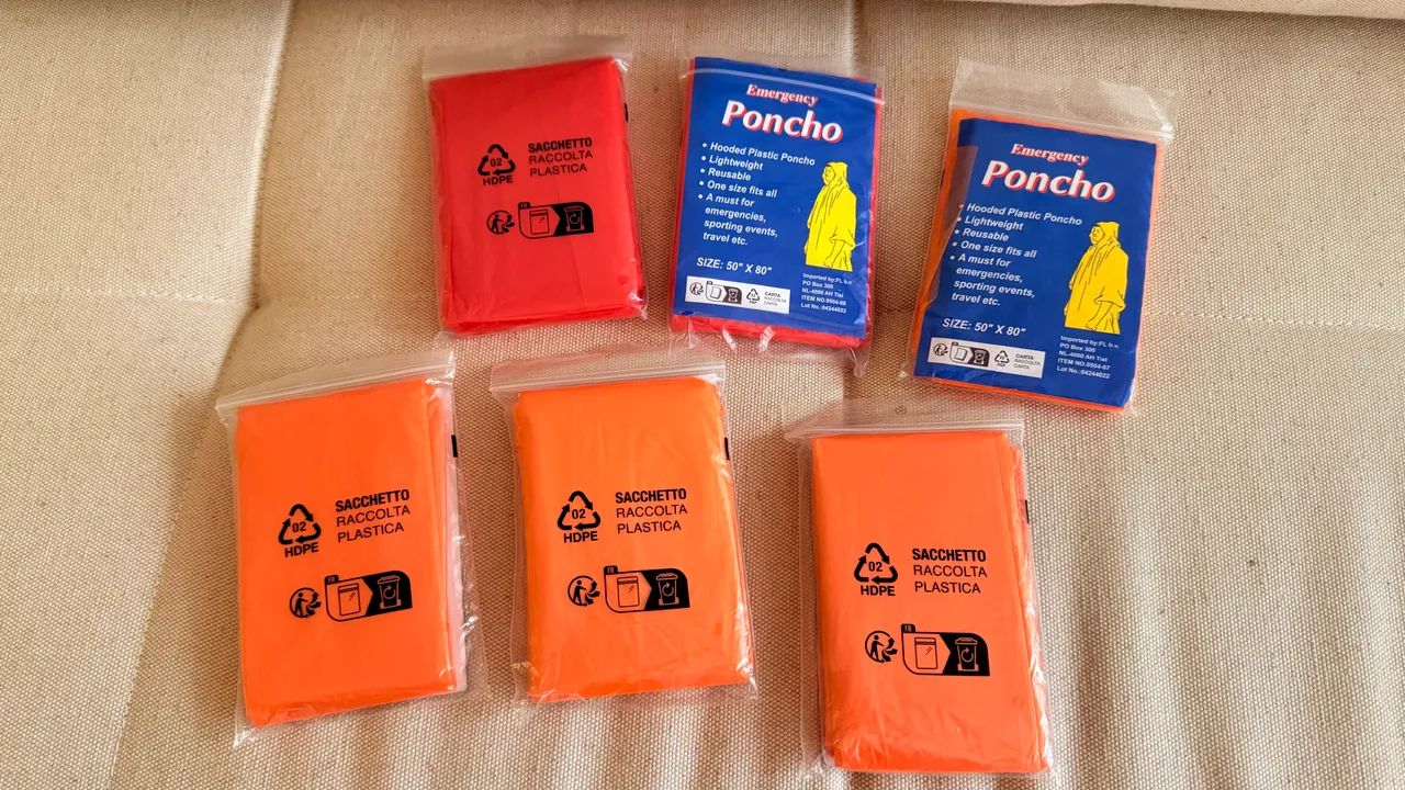Kit 6 Ponchos IMPORTADOS  Laranja - Importados, Novos  - Foto 4