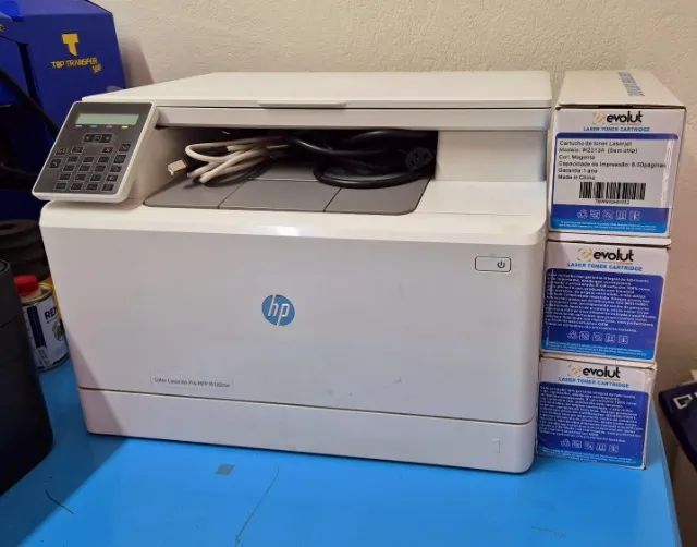 Impressora Multifuncional Cor Hp Laserjet Pro M182nw 220v