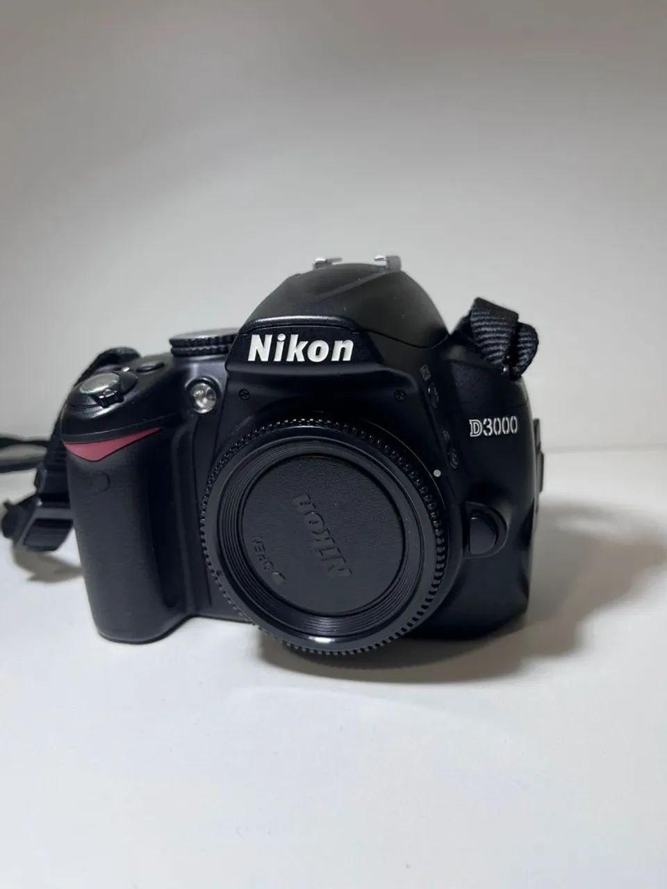 Câmera DSLR Nikon D3000
