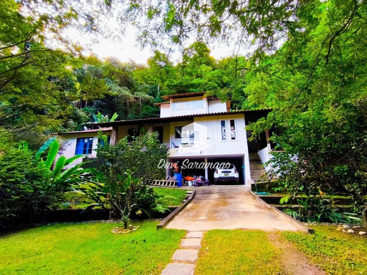 Casa com 3 dormitórios à venda, 210 m² por R$ 670.000,00 - Vila Progresso - Niterói/RJ
