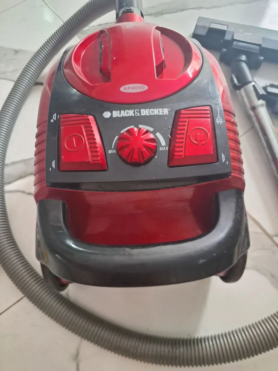 Aspirador de Pó Black e Decker 1600w - Foto 3
