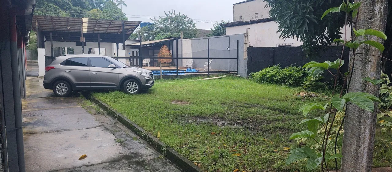 Sítio dentro da cidade