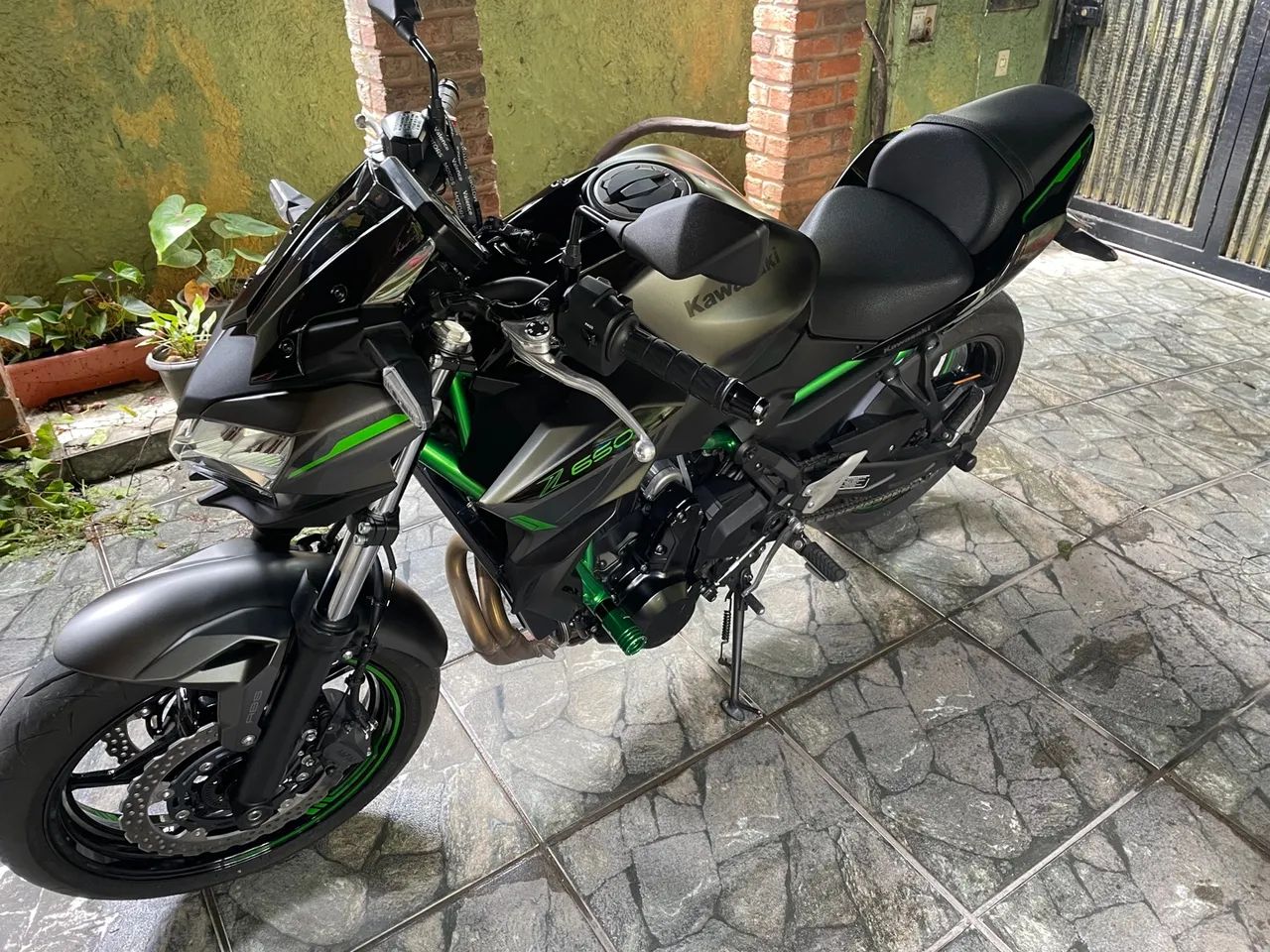 Kawasaki Z650 - 2024 Impecável - Foto 9
