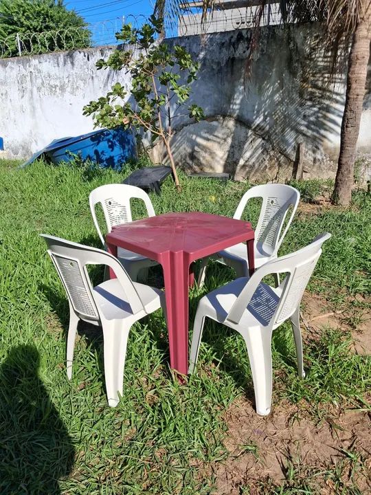 MESA PLASTICA 70×70 TPP6 ENTREGAMOS HOJE - Foto 2