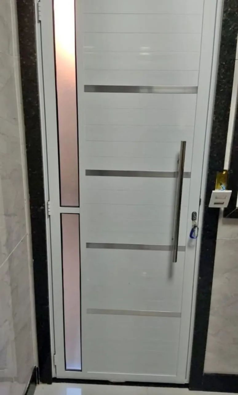 Portas de alumínio branco lambril 80cm - Super promoção  - Foto 3